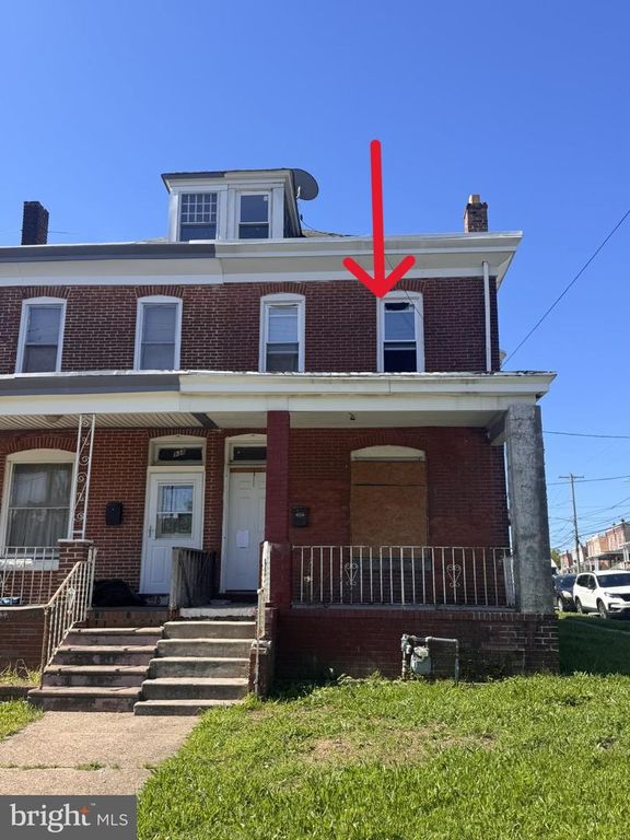 940 HIGHLAND AVE, CHESTER, PA 19013 — photo 2