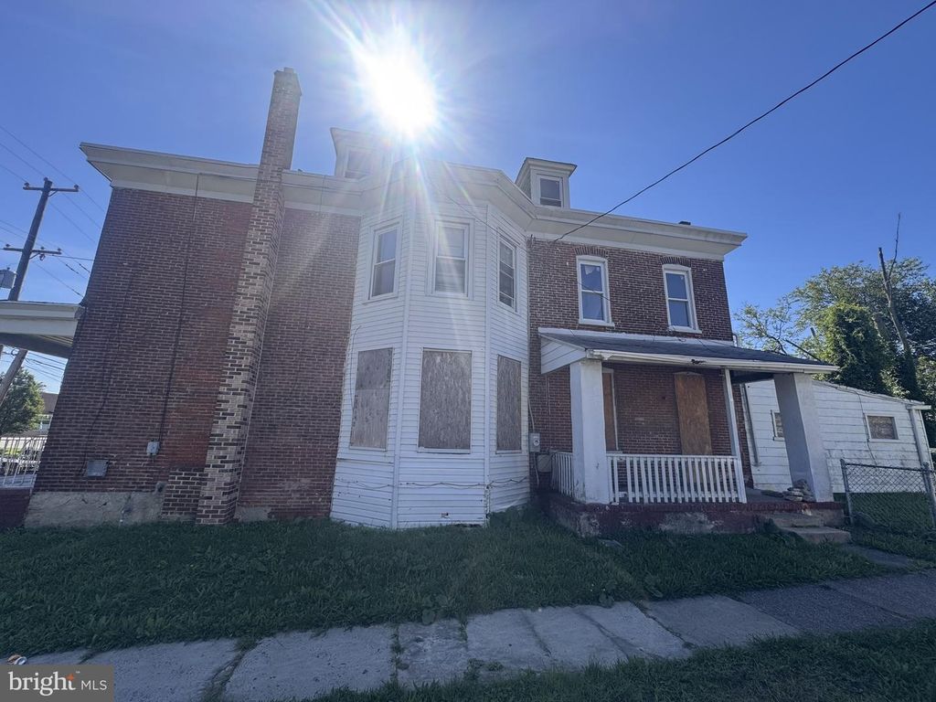 940 HIGHLAND AVE, CHESTER, PA 19013 — photo 5