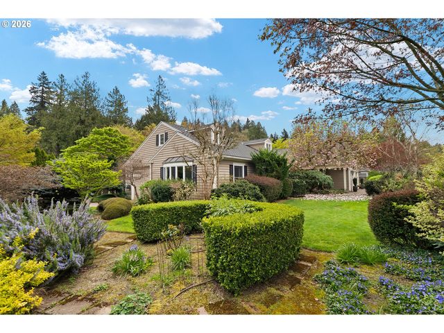 17359 WREN Ct, Lake Oswego, OR 97034