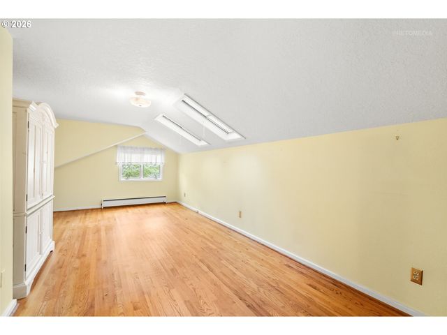 17359 WREN Ct, Lake Oswego, OR 97034