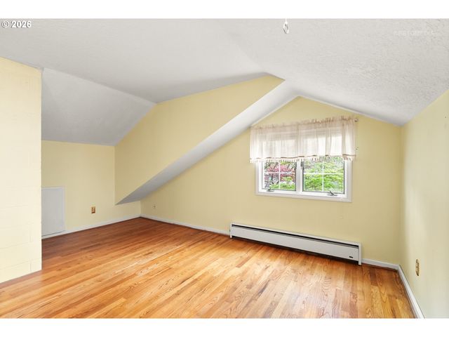 17359 WREN Ct, Lake Oswego, OR 97034