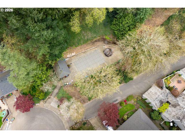 17359 WREN Ct, Lake Oswego, OR 97034