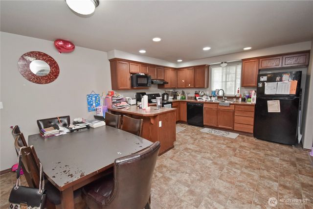 14732 49th Drive NE, Marysville, WA 98271
