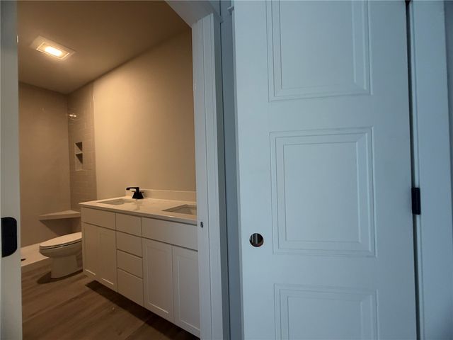 1220 Berkshire Lane, North Liberty, IA 52317