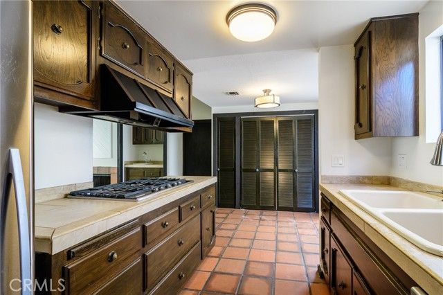 313 Diamond, Newport Beach, CA 92662