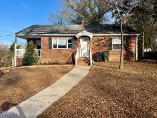 325 Courtland Terrace, Burlington, NC 27217