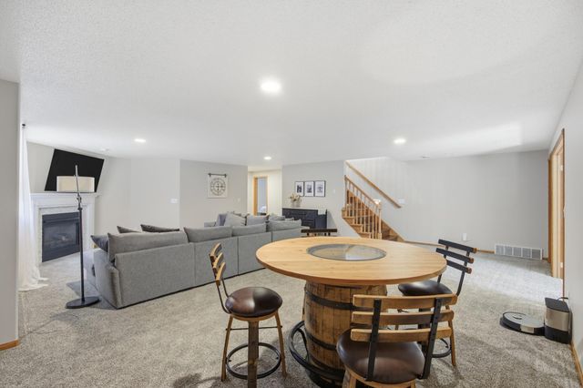 7209 Maple Lane, Horace, ND 58047