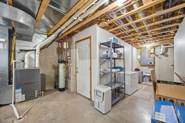 7209 Maple Lane, Horace, ND 58047