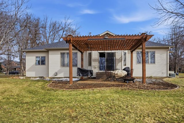 7209 Maple Lane, Horace, ND 58047