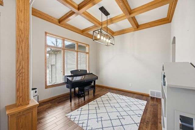 7209 Maple Lane, Horace, ND 58047