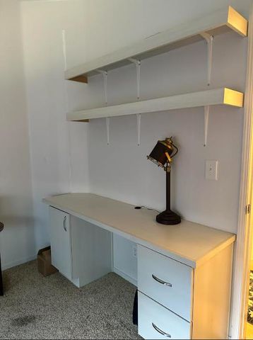 5718 E Burns Avenue, Fresno, CA 93727