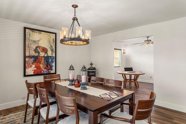 2886 Knollwood Dr, Cameron Park, CA 95682