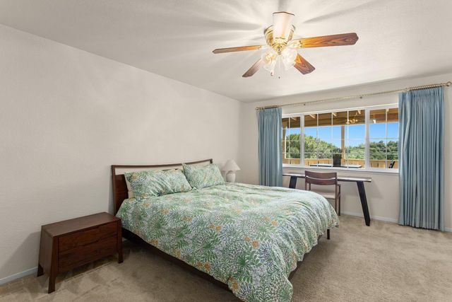 2886 Knollwood Dr, Cameron Park, CA 95682