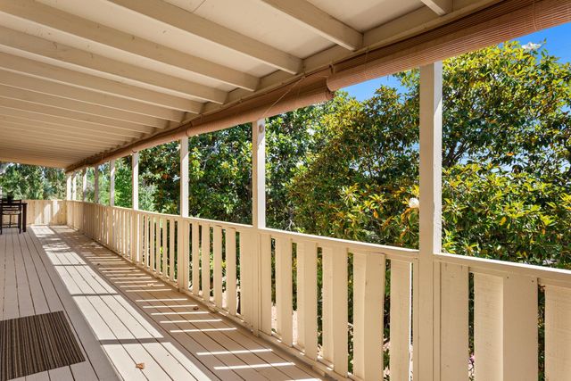 2886 Knollwood Dr, Cameron Park, CA 95682