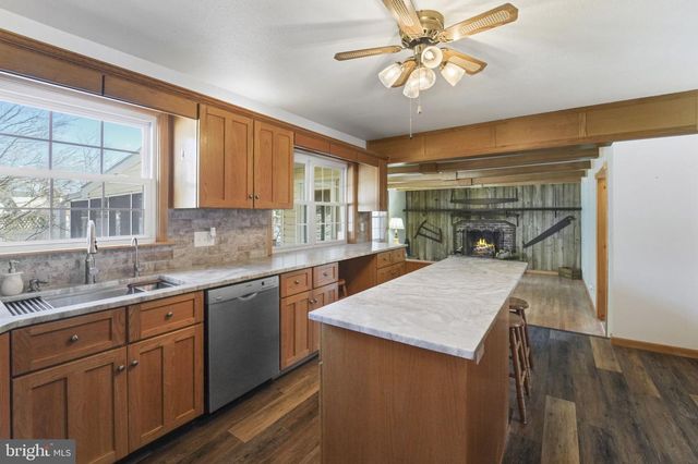 1177 RAMBLEWOOD DR, Vineland, NJ 08360