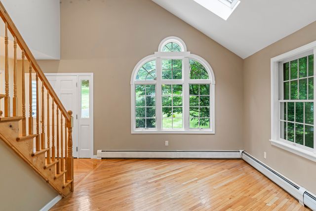 17 Raven Crest Drive, Bethel, CT 06801