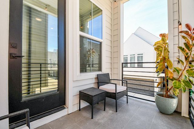 5710 White Magnolia Street, Houston, TX 77091