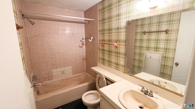 30 Ambassador Drive A, Manchester, CT 06042