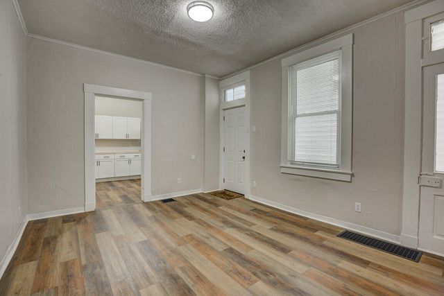 1033 Central Avenue, Newport, KY 41071