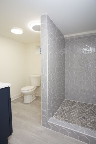 916 E 168th Street, South Holland, IL 60473