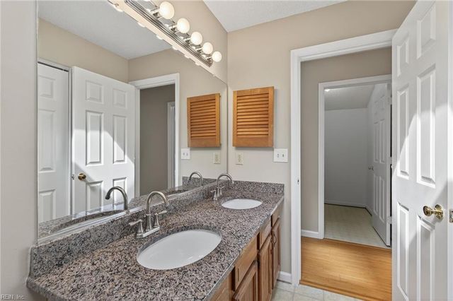 301 Judith CIR, Yorktown, VA 23693
