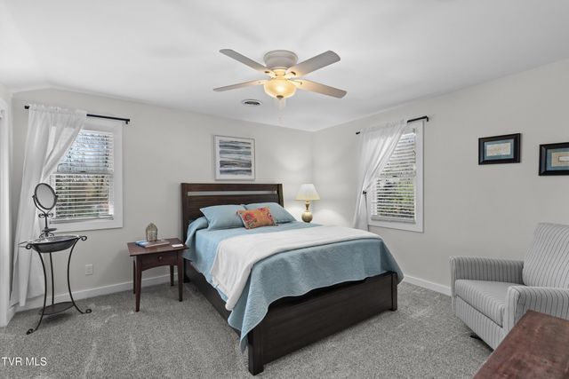 1325 Doyal Drive, Morristown, TN 37814