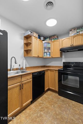 1325 Doyal Drive, Morristown, TN 37814