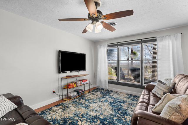 1325 Doyal Drive, Morristown, TN 37814