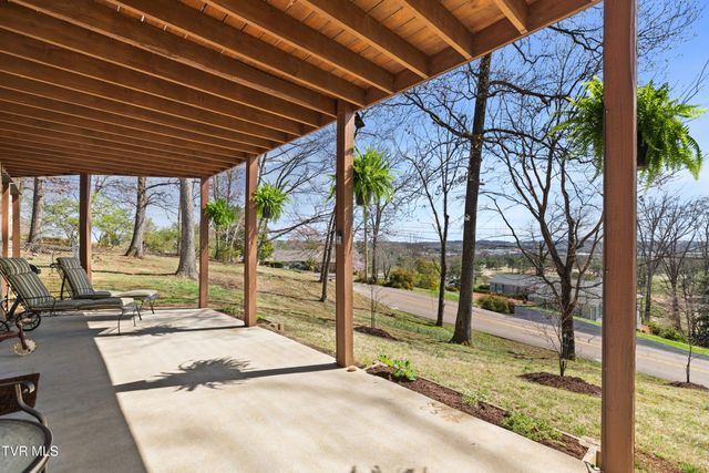 1325 Doyal Drive, Morristown, TN 37814