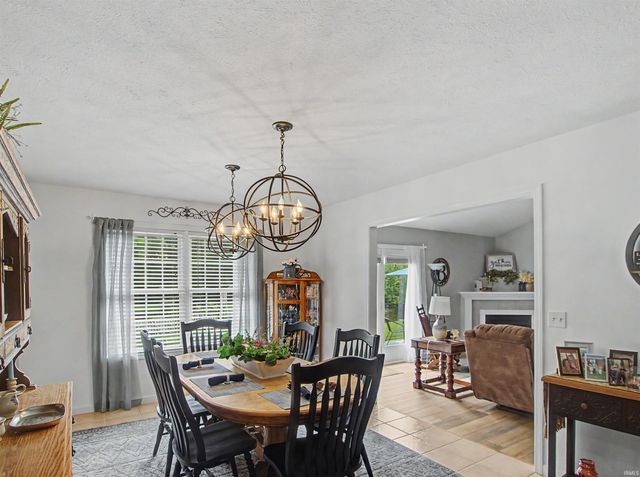 9239 Southport Drive, Evansville, IN 47711