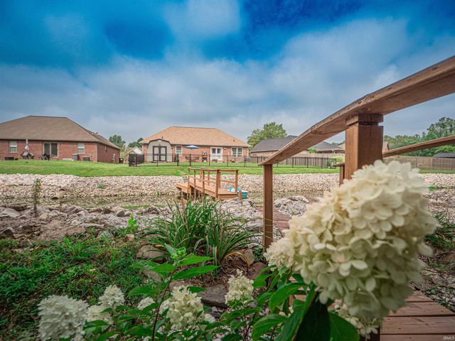 9239 Southport Drive, Evansville, IN 47711