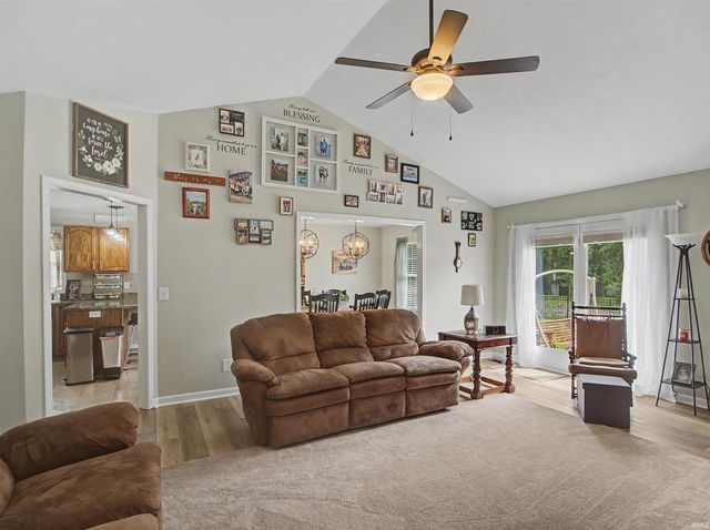 9239 Southport Drive, Evansville, IN 47711