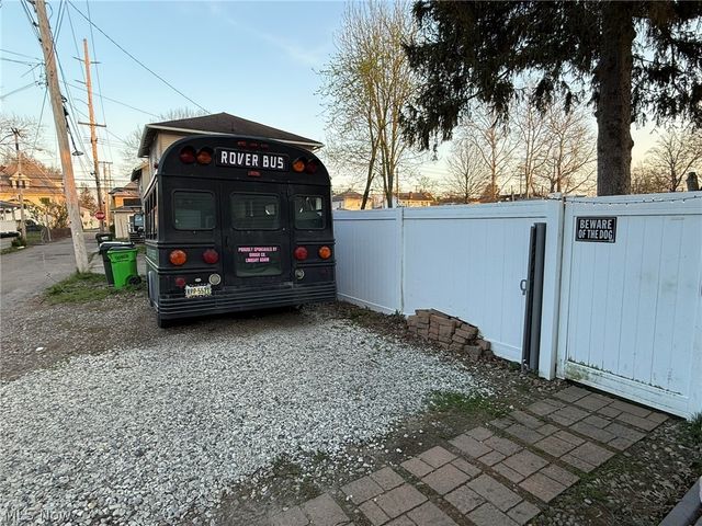 434 E 4th Street, Dover, OH 44622