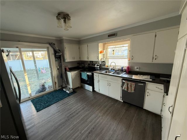 434 E 4th Street, Dover, OH 44622