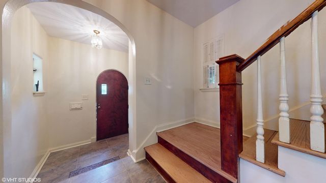 8339 Northcote Avenue, Munster, IN 46321