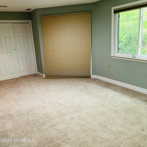 316 Burntwood Trail, Toms River, NJ 08753