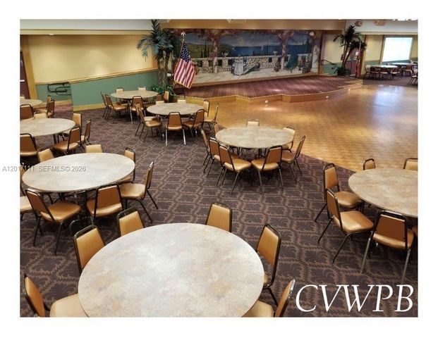 325 Wellington G G, West Palm Beach, FL 33417