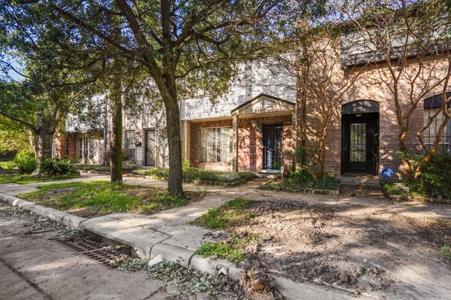 4020 Roseland Street, Houston, TX 77006