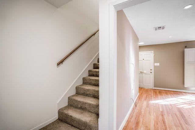 4020 Roseland Street, Houston, TX 77006