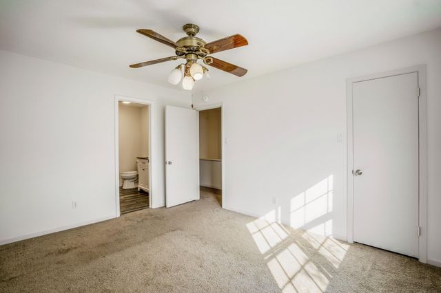 4020 Roseland Street, Houston, TX 77006