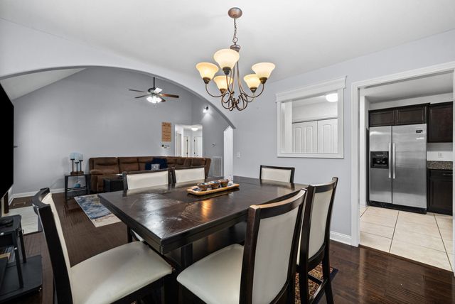 538 Current Rd, Clarksville, TN 37040