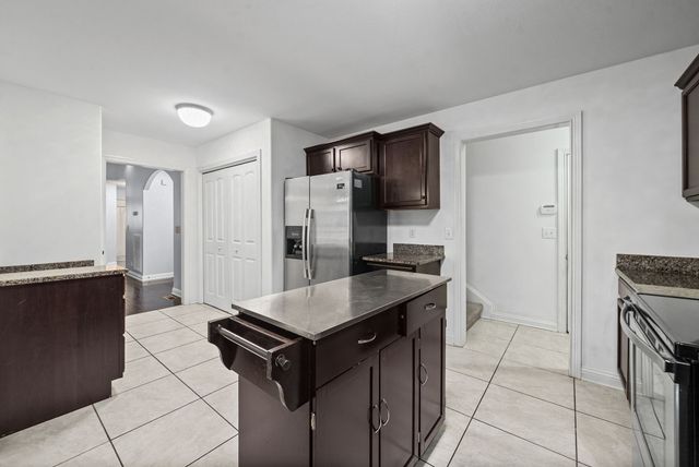 538 Current Rd, Clarksville, TN 37040