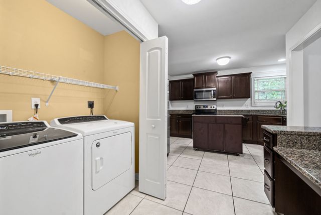 538 Current Rd, Clarksville, TN 37040