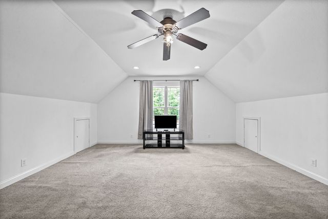 538 Current Rd, Clarksville, TN 37040