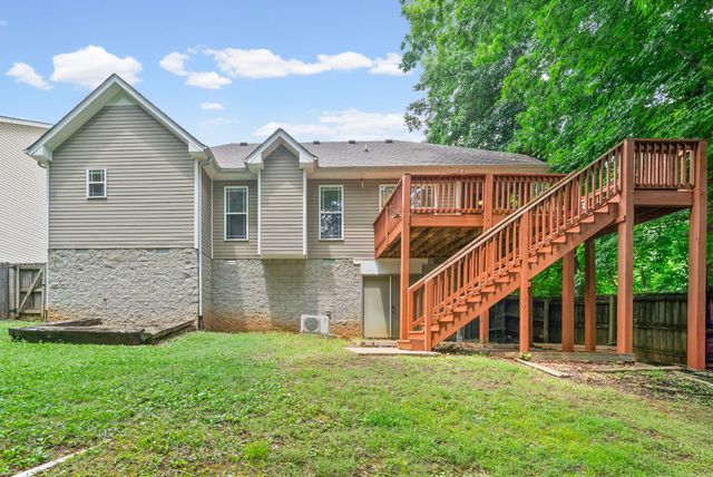 538 Current Rd, Clarksville, TN 37040