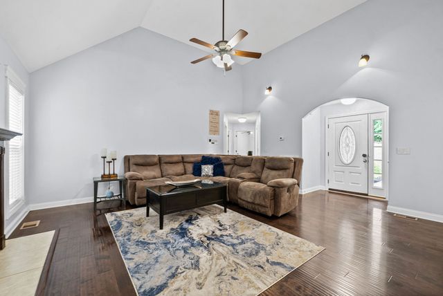 538 Current Rd, Clarksville, TN 37040
