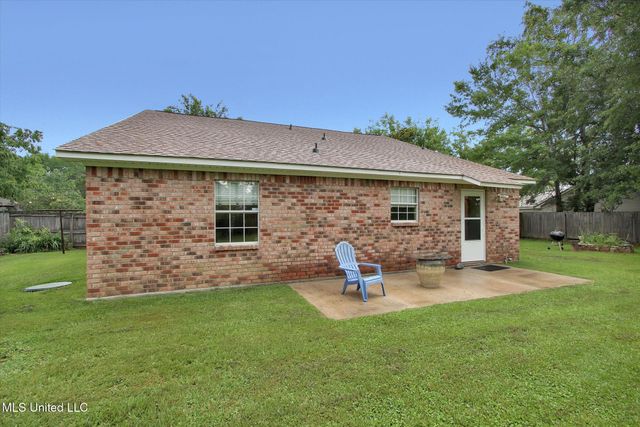 8809 Old Walnut Road, Ocean Springs, MS 39564