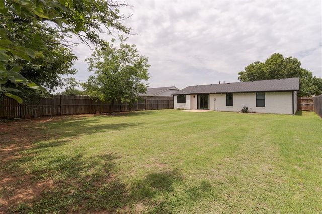 8420 NW 92nd Street, Oklahoma City, OK 73132