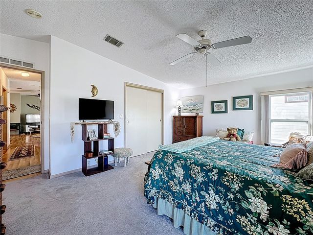 3016 MANATEE ROAD, Tavares, FL 32778