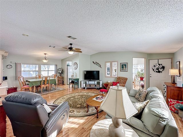 3016 MANATEE ROAD, Tavares, FL 32778